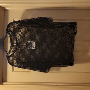 NWT beautiful lace top